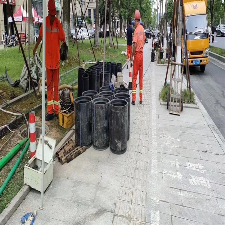 梁园管道短管置换修复