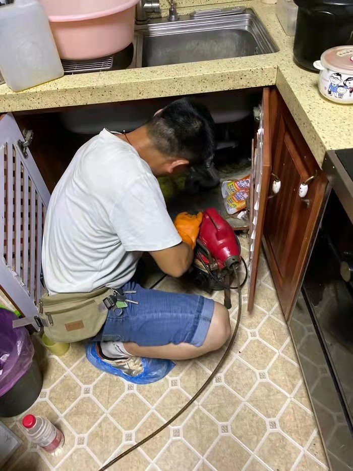 梁园通下水道